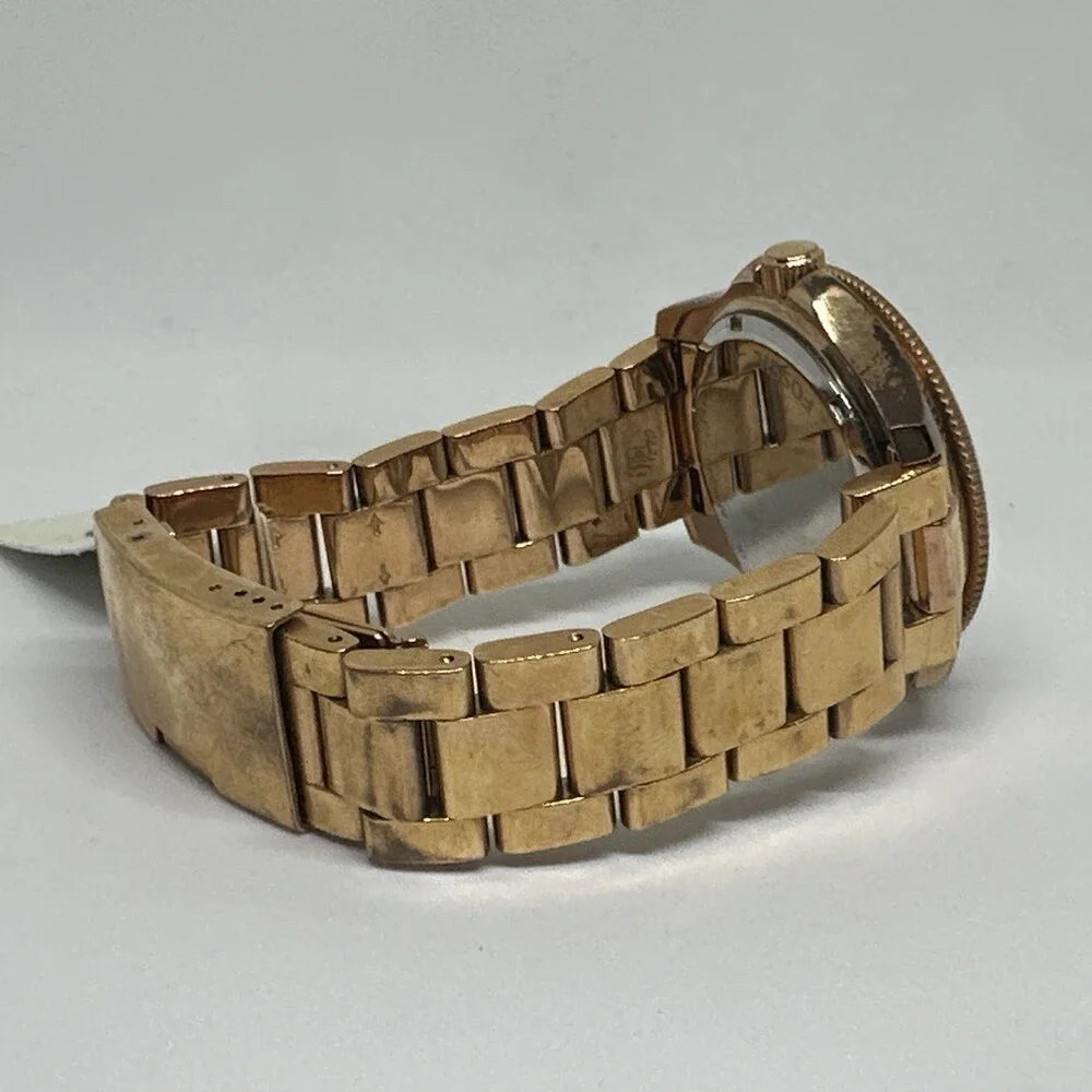 Fossil Cecile AM4540 Womens Gold Stainless Steel Quartz Chronograph Watch HME577